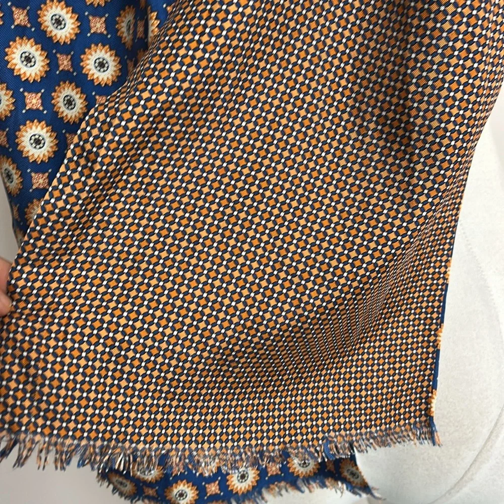 Burma Bibas 100% silk chain geometric print rectangular scarf